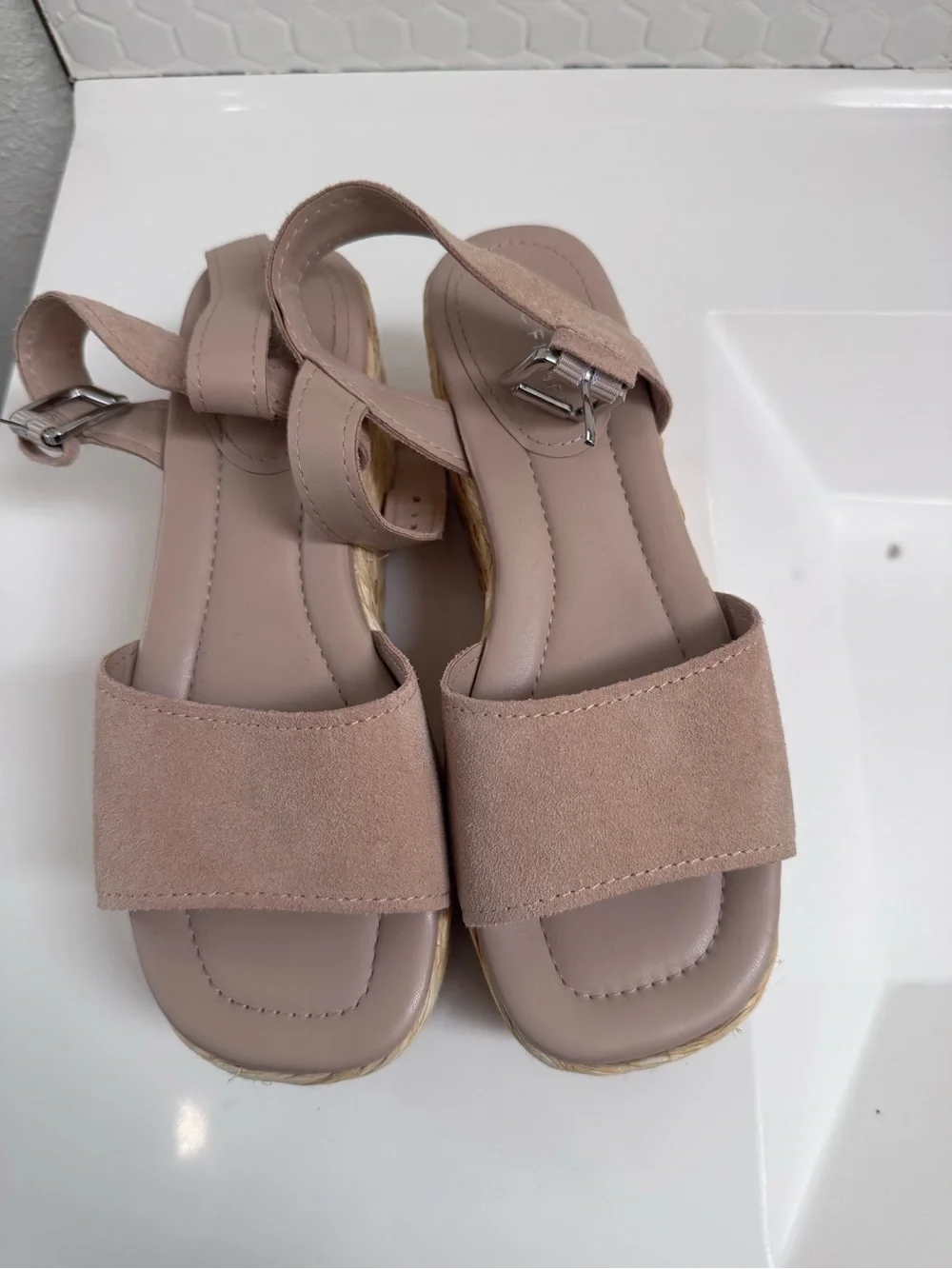 Marc Fisher Nude Platform Espadrilles Sandal With Ankle Strap Perfect Summer
